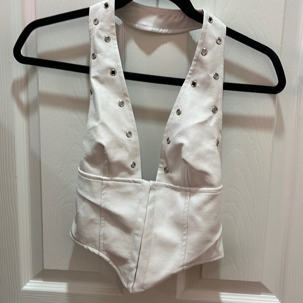PALLADIA PU JORDY CORSET WHITE. Princess Polly
